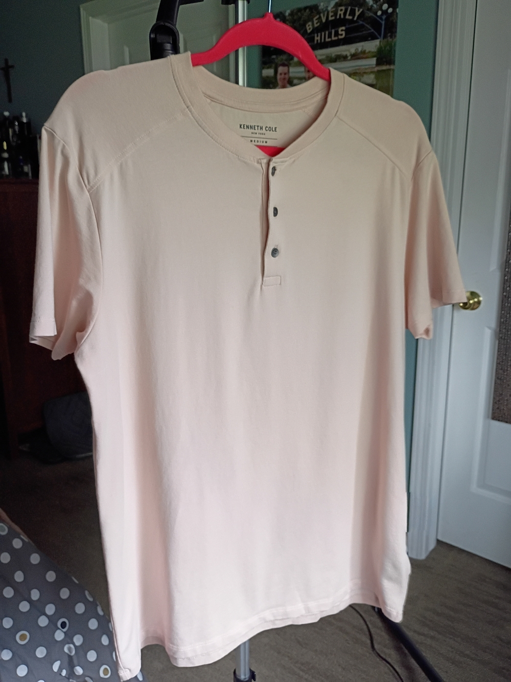 Kenneth Cole Men’s Short Sleeve Henley Shirt in Light Pink